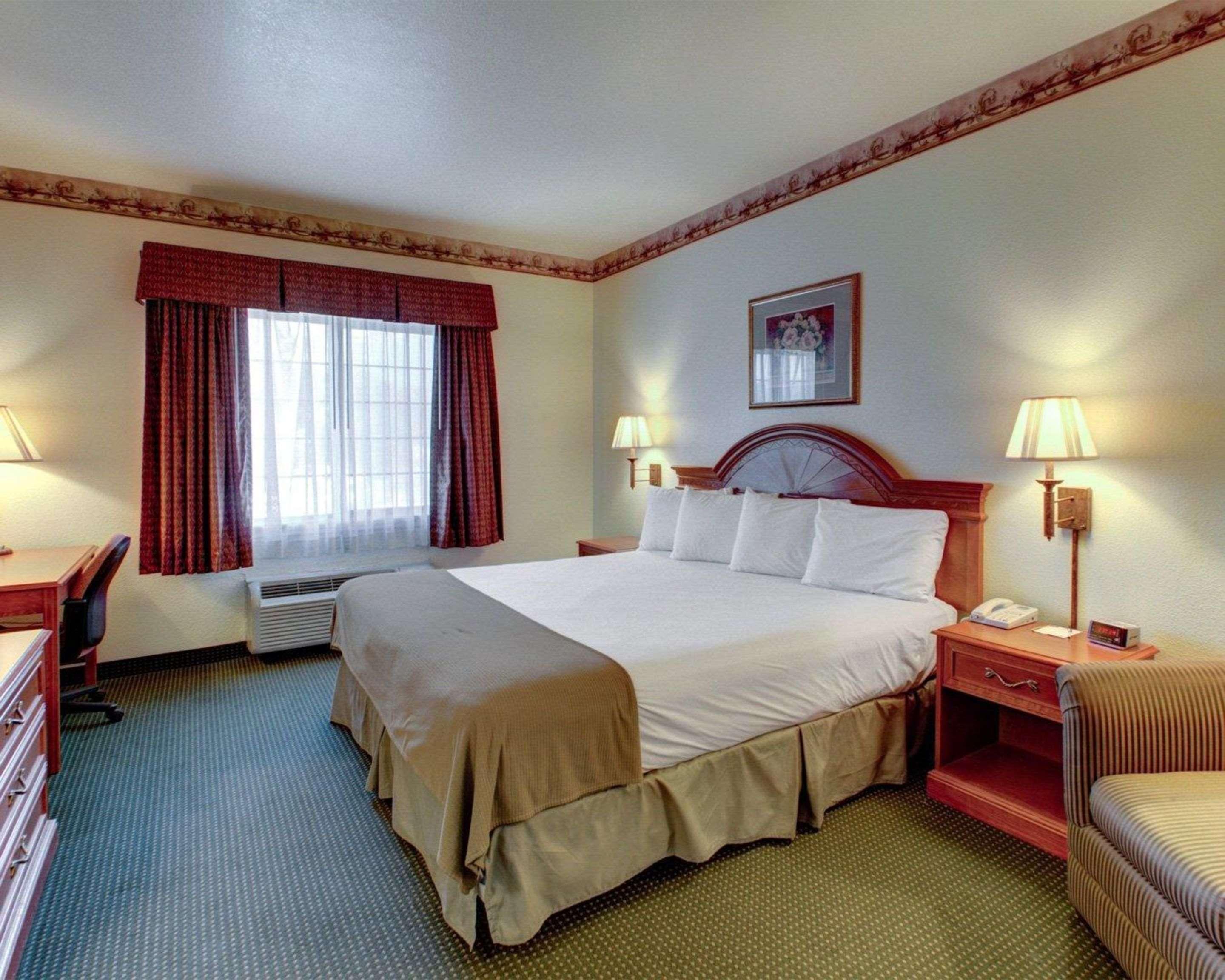 Quality Inn & Suites - Glen Rose Zewnętrze zdjęcie