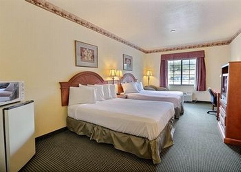 Quality Inn & Suites - Glen Rose Zewnętrze zdjęcie