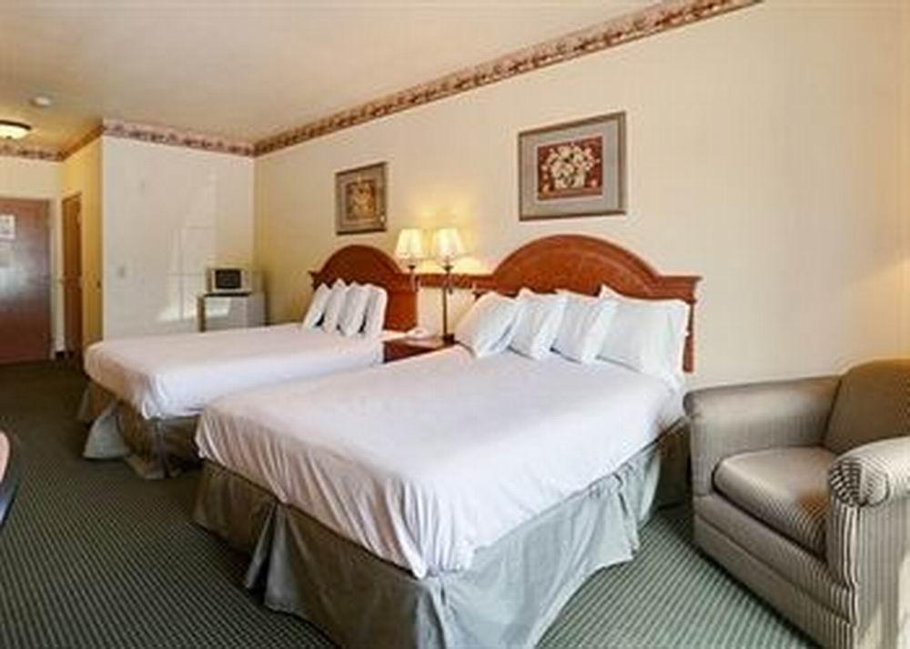 Quality Inn & Suites - Glen Rose Zewnętrze zdjęcie