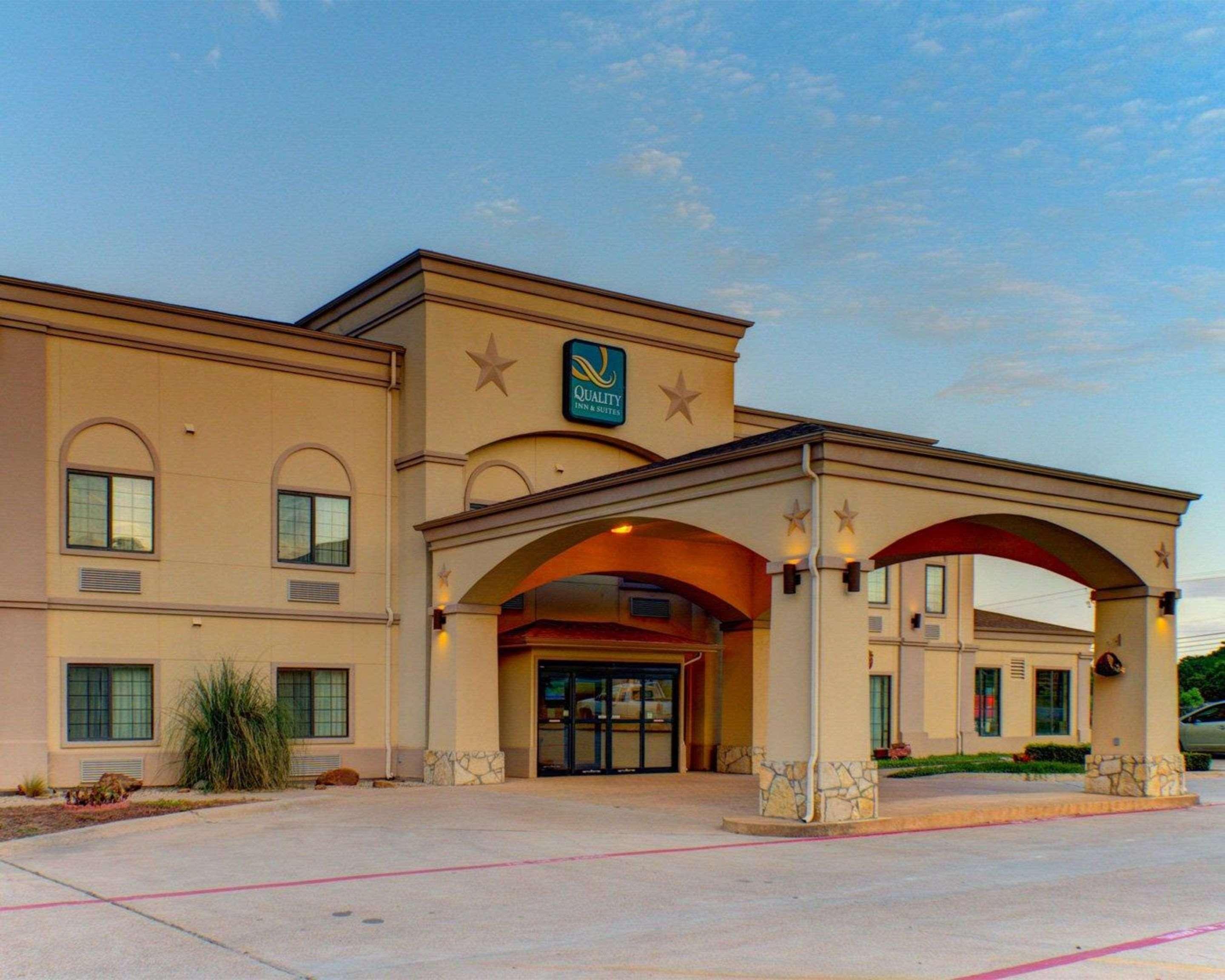 Quality Inn & Suites - Glen Rose Zewnętrze zdjęcie